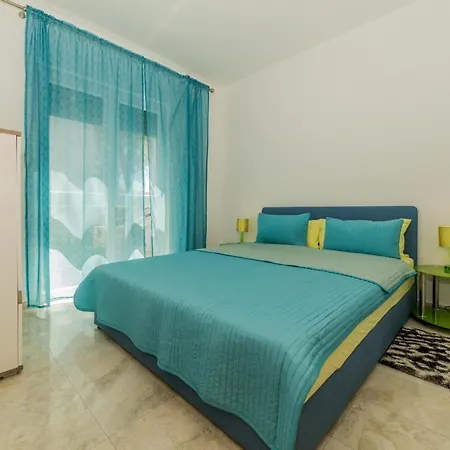 With A Parking Space - 18550 Apartment