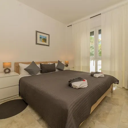 With A Parking Space - 18550 Apartment
